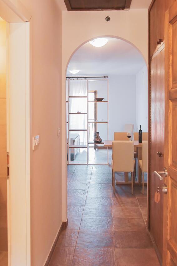 Fully Renovated One Bedroom Apartment With A Seaview - A Sevid Exteriör bild
